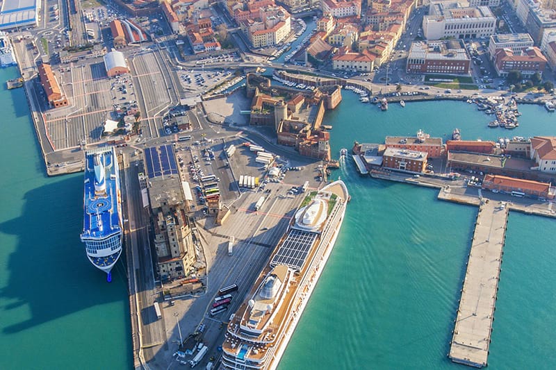 Vista Porto di Livorno