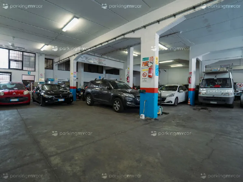 F.M. Parking - Roma Ciampino Parcheggi coperti F.M. Parking - Roma Ciampino