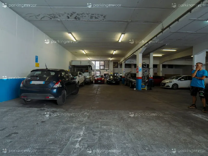 F.M. Parking - Roma Ciampino Parcheggi coperti F.M. Parking - Roma Ciampino