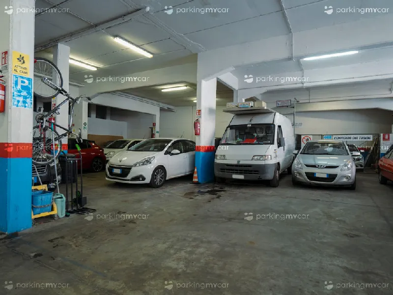 F.M. Parking - Roma Ciampino Parcheggi coperti F.M. Parking - Roma Ciampino