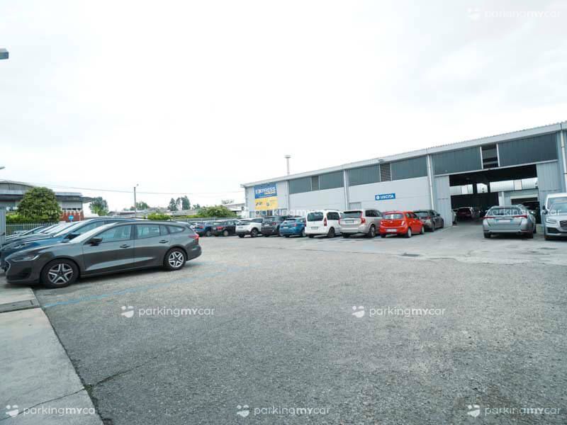 ParkingMyCar Aeroporto Linate Posti auto scoperti ParkingMyCar Aeroporto Linate