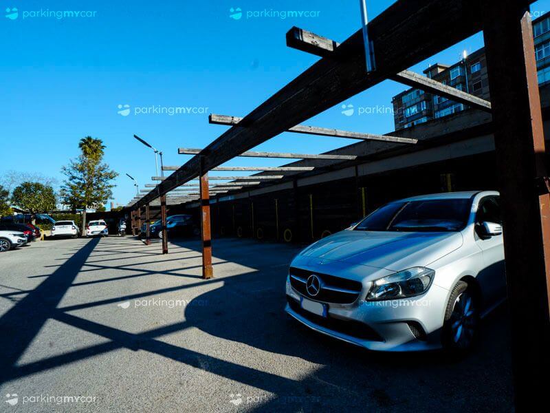 Koala Parking - Aeroporto Bari Posti auto sotto tettoia Koala Parking - Aeroporto Bari