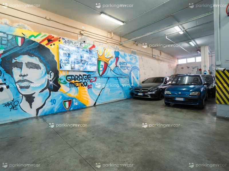 Garage Metro 82 - Napoli centro città Parcheggi coperti Garage Metro 82 - Napoli centro città