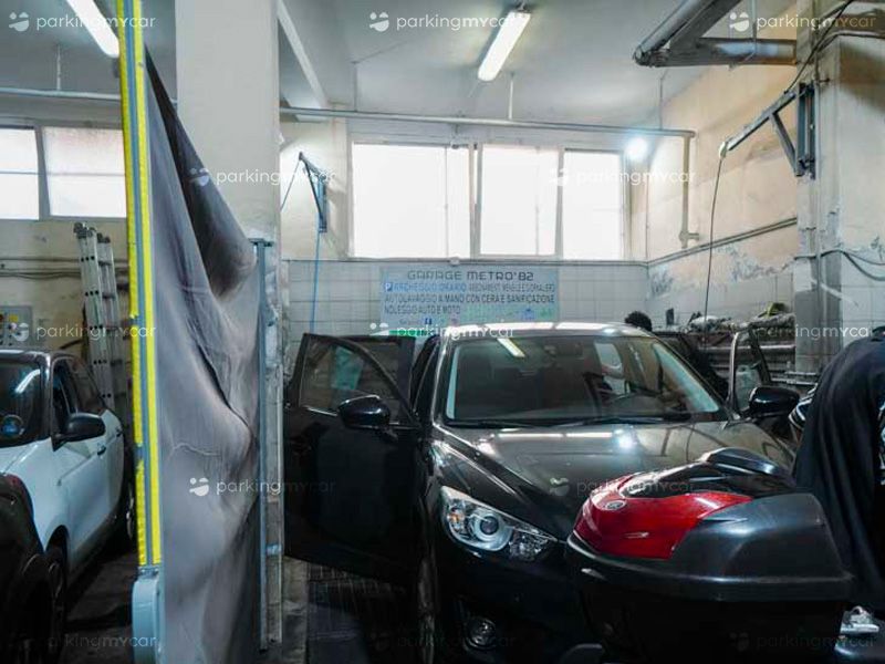 Garage Metro 82 - Napoli centro città Officina Garage Metro 82 - Napoli centro città