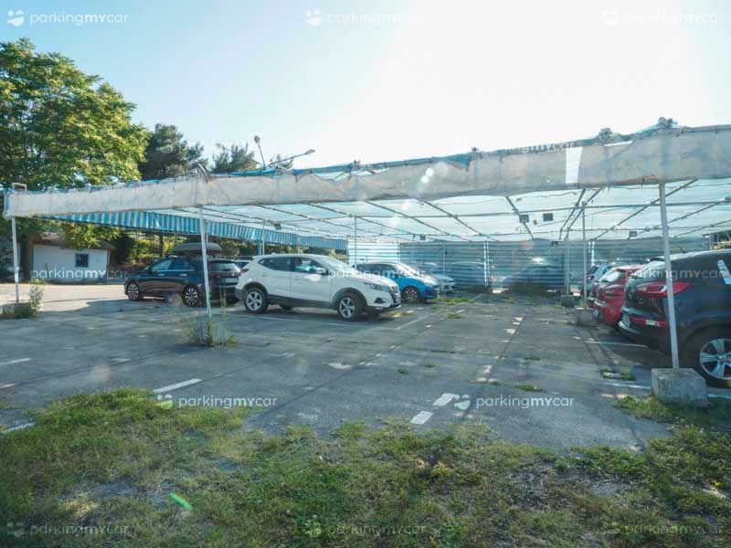 Gran Garage Colli Aminei - Napoli centro Posti auto sotto tettoia Gran Garage Colli Aminei - Napoli centro