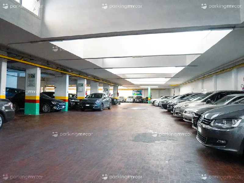 Garage Casale - Bari Parcheggi coperti Garage Casale - Bari