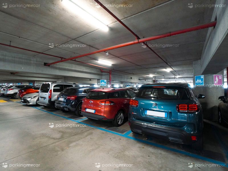 P-Multipiano Coperto - Aeroporto Torino Parcheggi coperti P-Multipiano Coperto - Aeroporto Torino