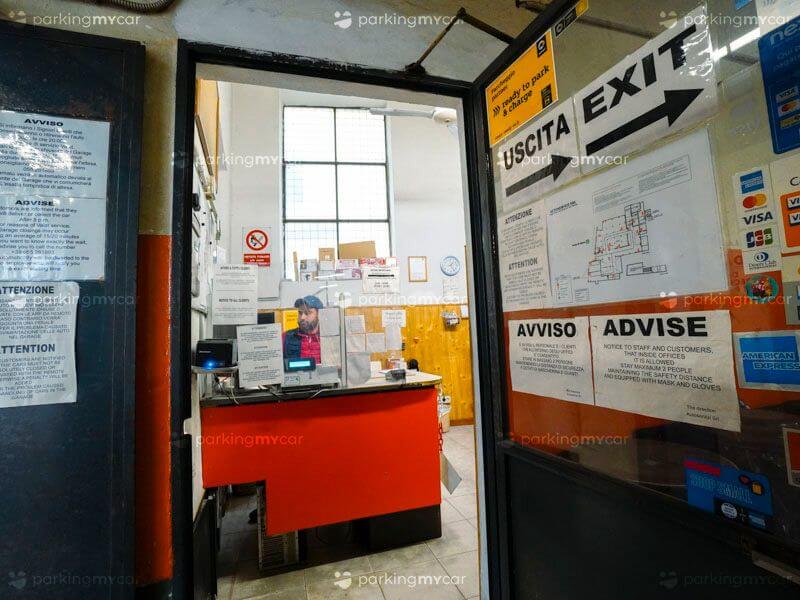 Garage Sant'Orsola - Firenze centro città Reception Garage Sant'Orsola - Firenze centro città