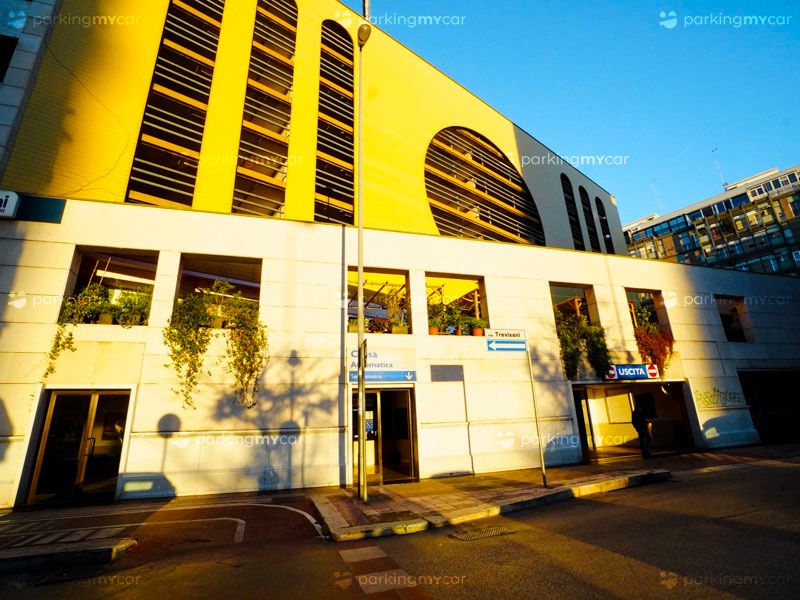 Quick San Francesco - Porto Bari edificio Quick San Francesco - Porto Bari