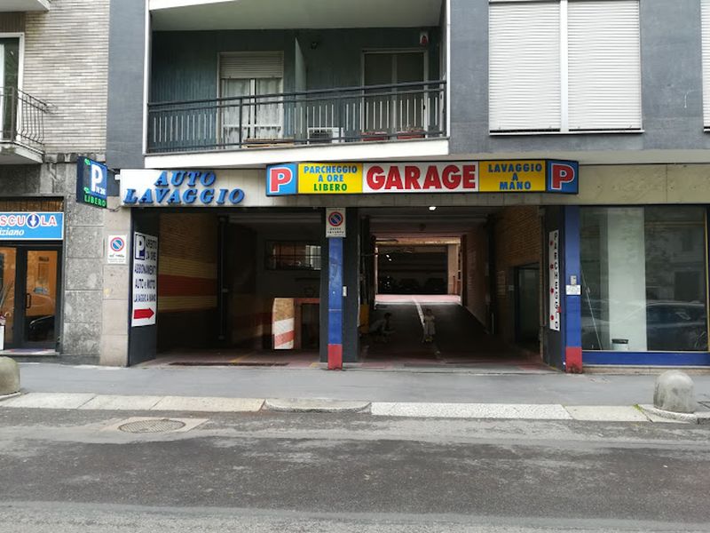 Gerusalemme Parking H24 - Milano Ingresso Gerusalemme Parking H24 - Milano