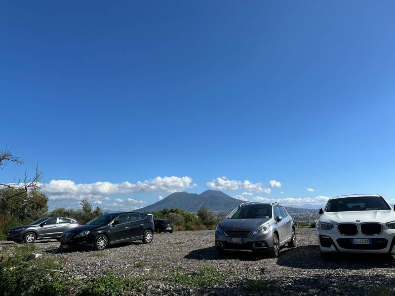 Parking Ca.Lu. - Aeroporto Napoli Posti auto scoperti Parking Ca.Lu. - Aeroporto Napoli