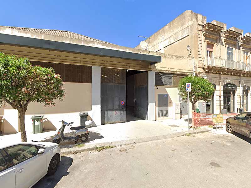 Umberto Parking 176 - Porto Siracusa Ingresso Umberto Parking 176 - Porto Siracusa