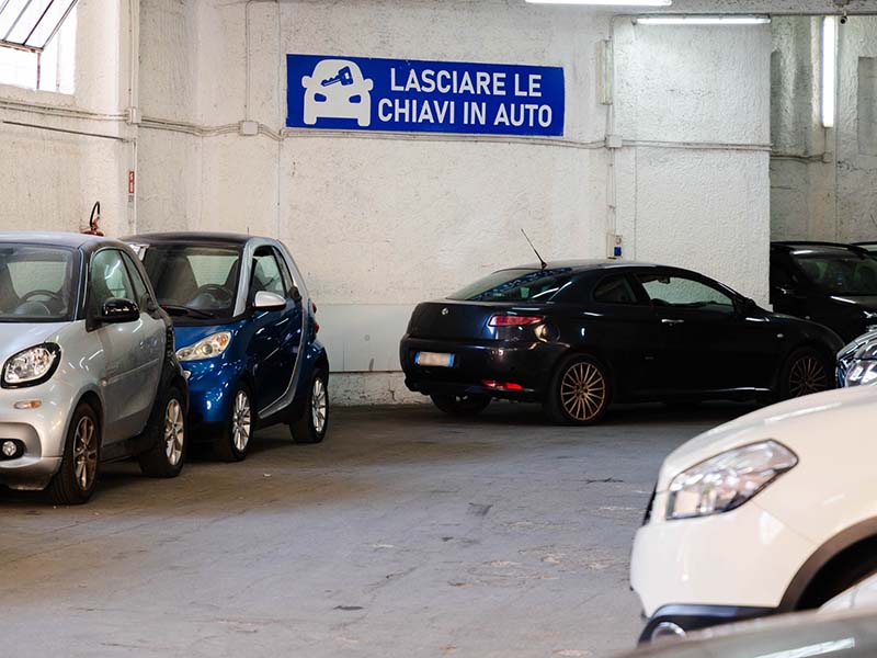Garage Marser - Stazione Pozzuoli Solfatara Posti auto coperti Garage Marser - Stazione Pozzuoli Solfatara