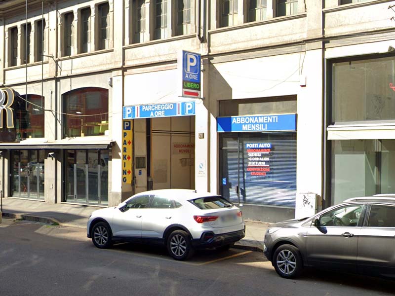 Garage Lombardia Bligny - Milano città Accesso Garage Lombardia Bligny