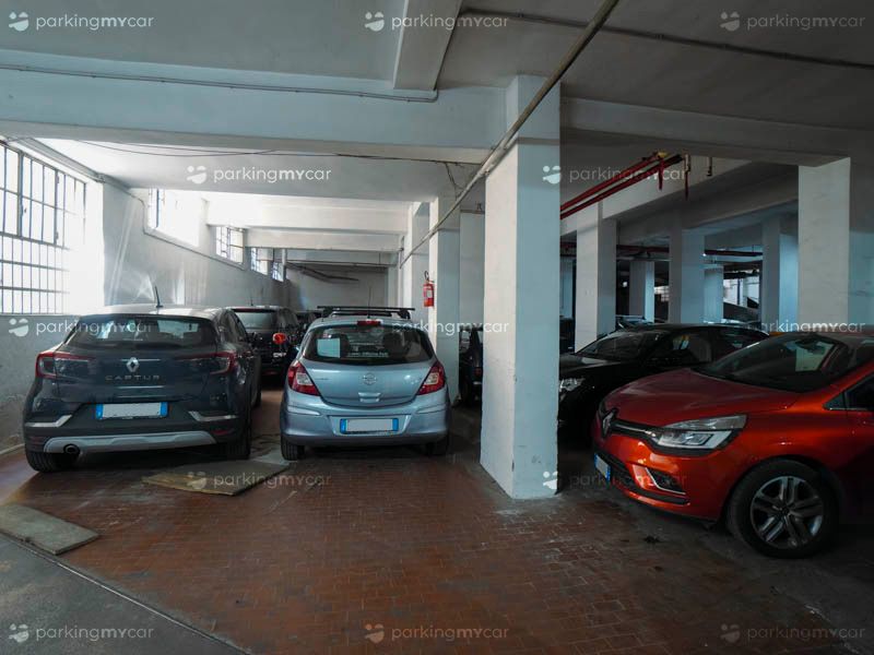 Parking Vasto 1 - Napoli centro città Posti auto al coperto Parking Vasto 1