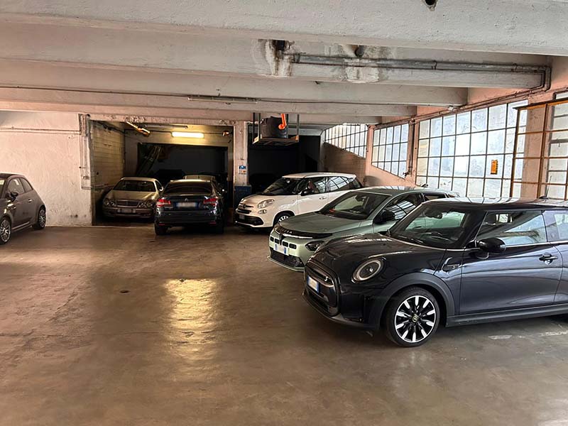 Garage Vignoli - Milano Naviglio Grande posti auto al coperto Garage Vignoli - Milano Naviglio Grande